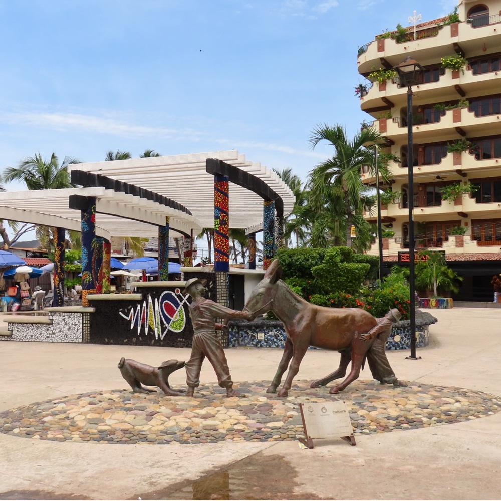 Canon SX740 HS Silver Digital Camera - Picture 14 of 16